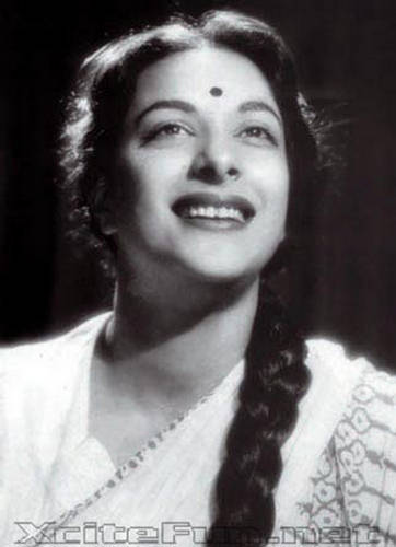 nargis-1